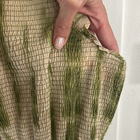 Marie Oliver Qiunnlyn Green Tie Dye Smocked Tiered Ruffle Dress - Picture 8 of 12